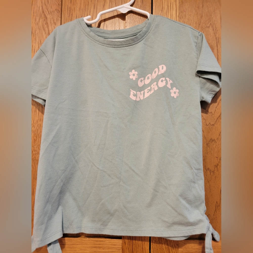 Wonder Nation Girls Side Tie Top. Medium 7-8